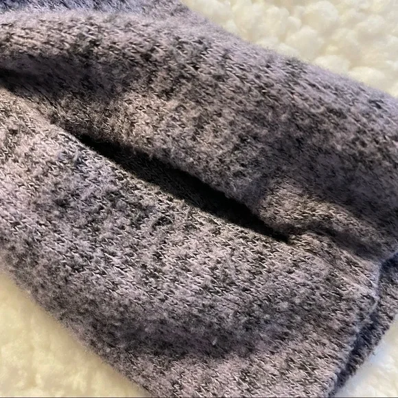 IDEOLOGY Sweatshirt, Medium - Picture 8 of 8